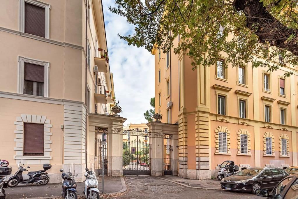 Charming Apartment In The Centre Of Rome Exterior photo